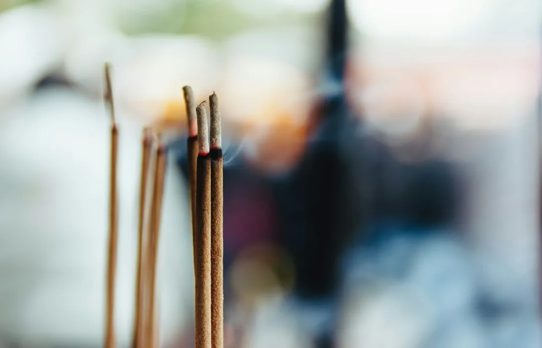 企业品牌整合策划中广告投放与线下活动执行的协同策略